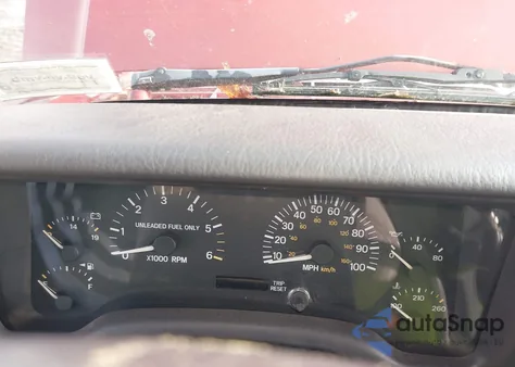 1999 Jeep Cherokee Se z USA, uszkodzony, nr VIN 1J4FF27P9XL538772